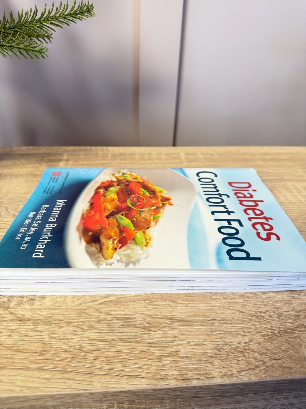 Robert Rose Diabetes Comfort Food – Light Blue & Red Cover with Food Photography - Picture 4 of 7